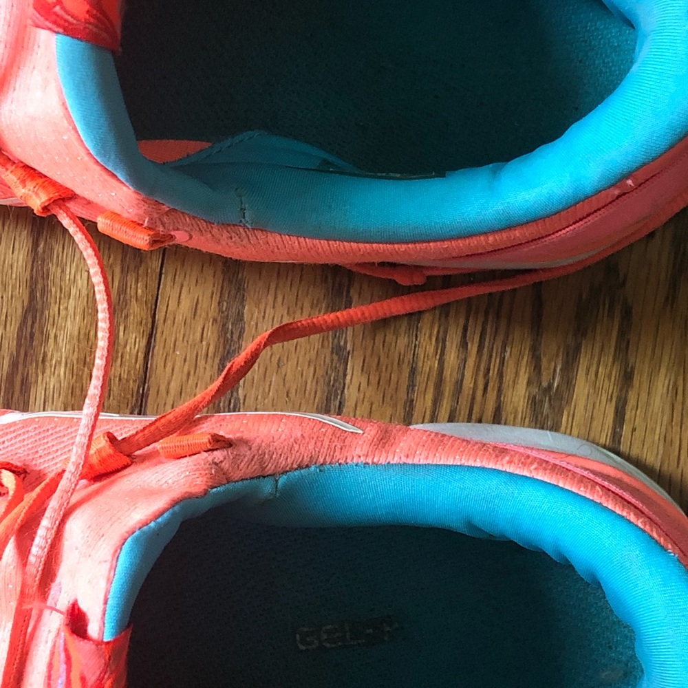 ASICS sneakers - Picture 3 of 9